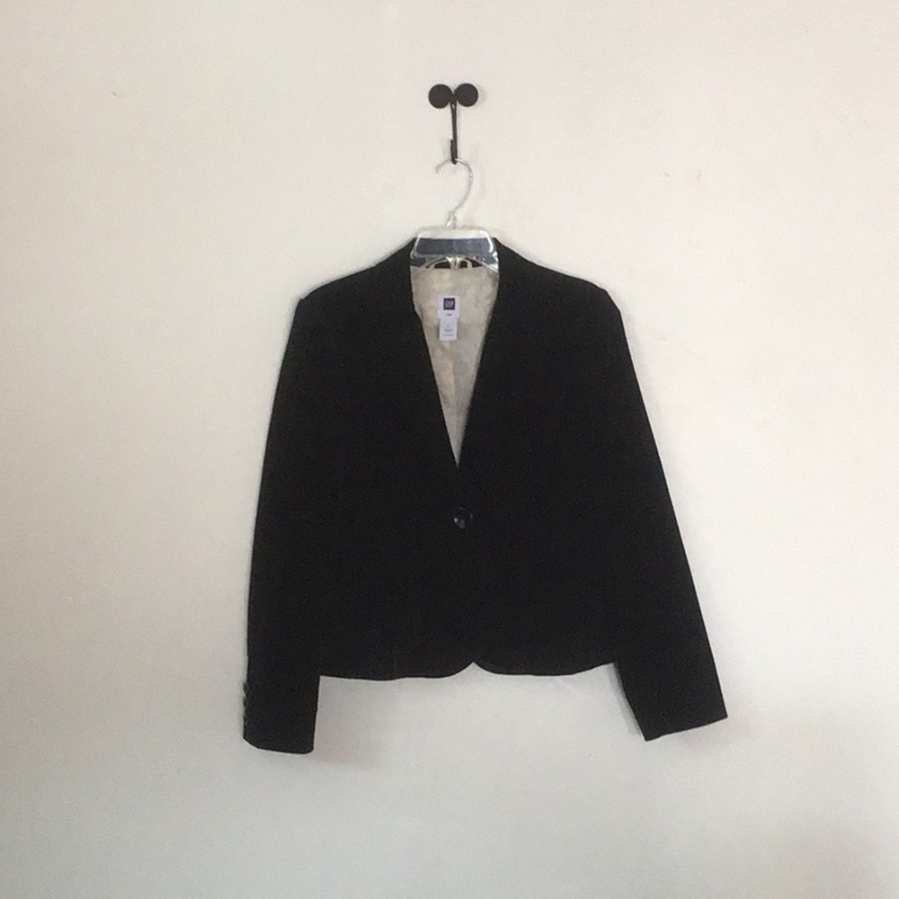 Women’s Black Gap Velvet Blazer